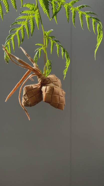 Puso plushie ornament